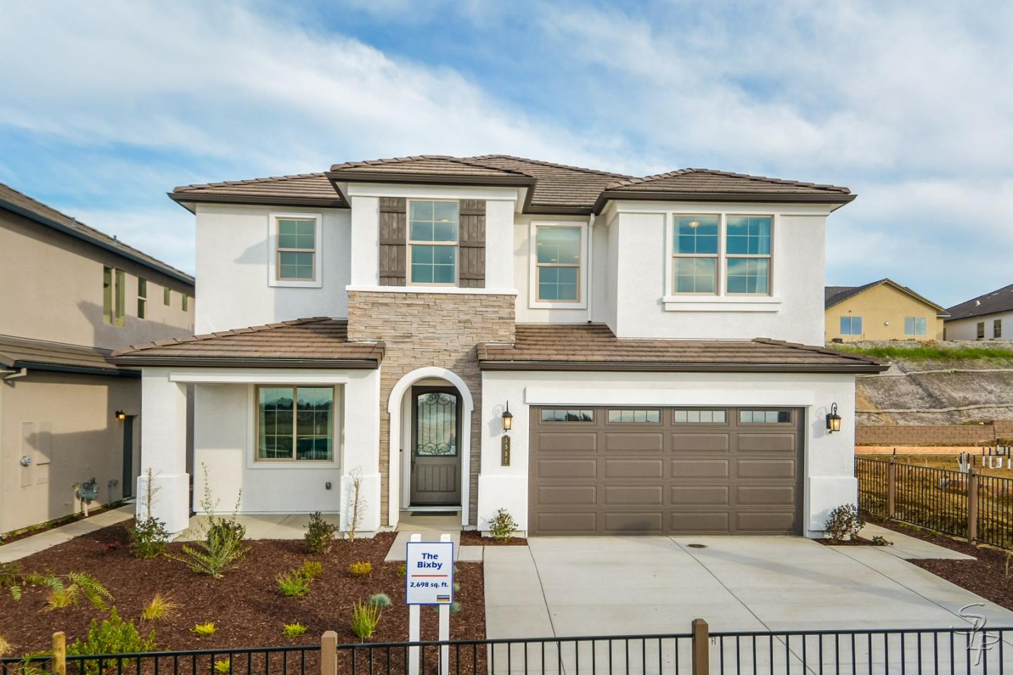 Photo of 974 Pismo Ct #15-8 in Hollister, CA