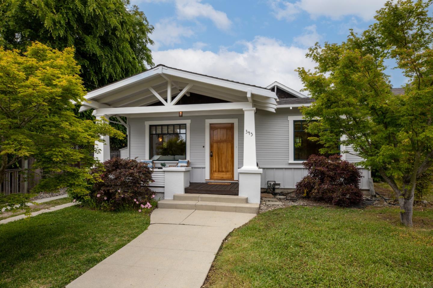 Detail Gallery Image 1 of 1 For 345 Berkeley Way, Santa Cruz,  CA 95062 - 3 Beds | 2/1 Baths