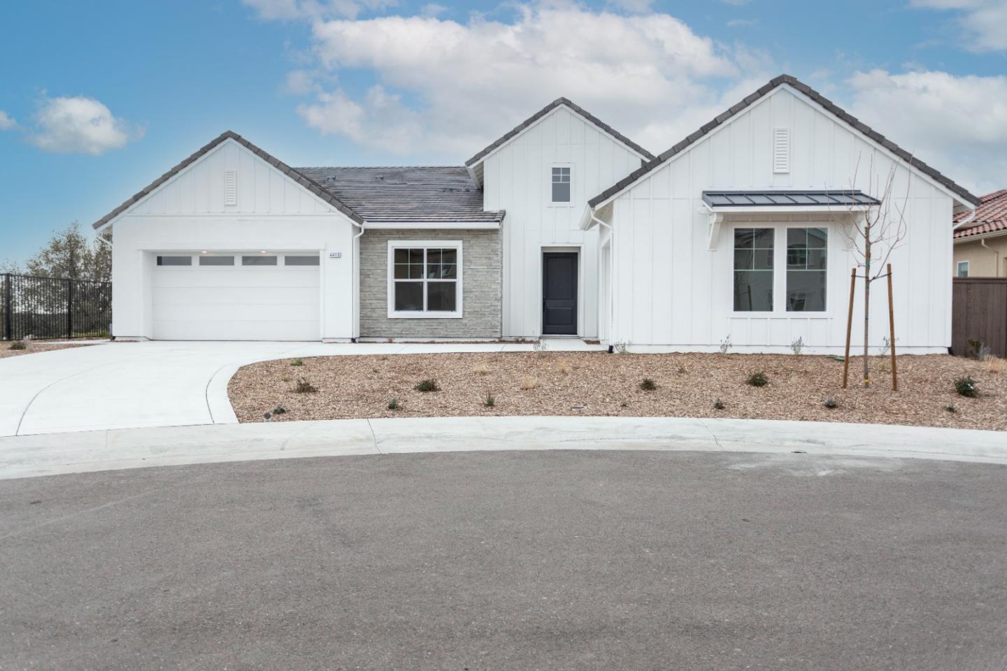 Detail Gallery Image 1 of 1 For 4410 Rocky Top Ct, Rocklin,  CA 95677 - 4 Beds | 3/1 Baths