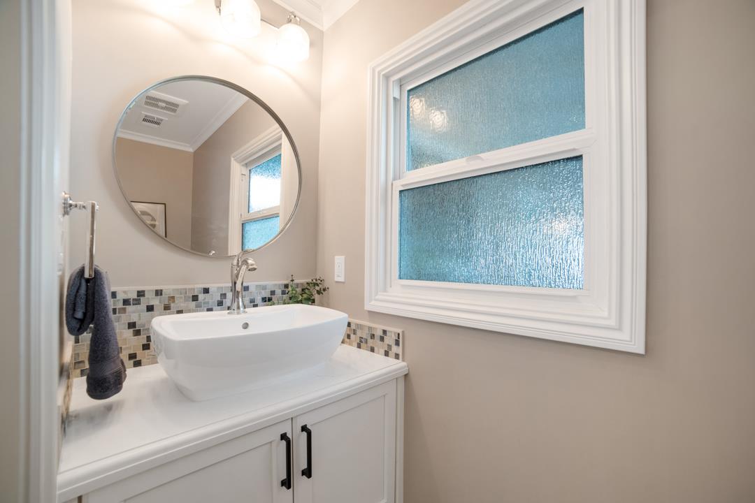 Detail Gallery Image 18 of 40 For 2267 Peachtree Ln, San Jose,  CA 95128 - 3 Beds | 2/1 Baths