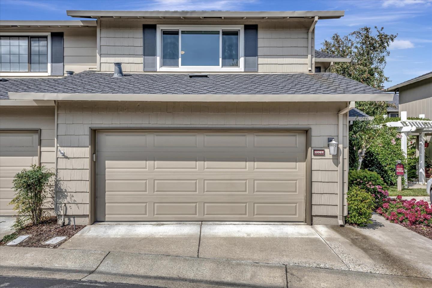 Detail Gallery Image 1 of 1 For 18969 Sara Park Cir, Saratoga,  CA 95070 - 3 Beds | 2/1 Baths