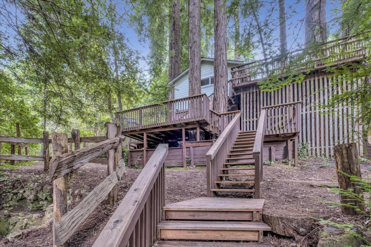 Photo of 166 Western Ave in Brookdale, CA