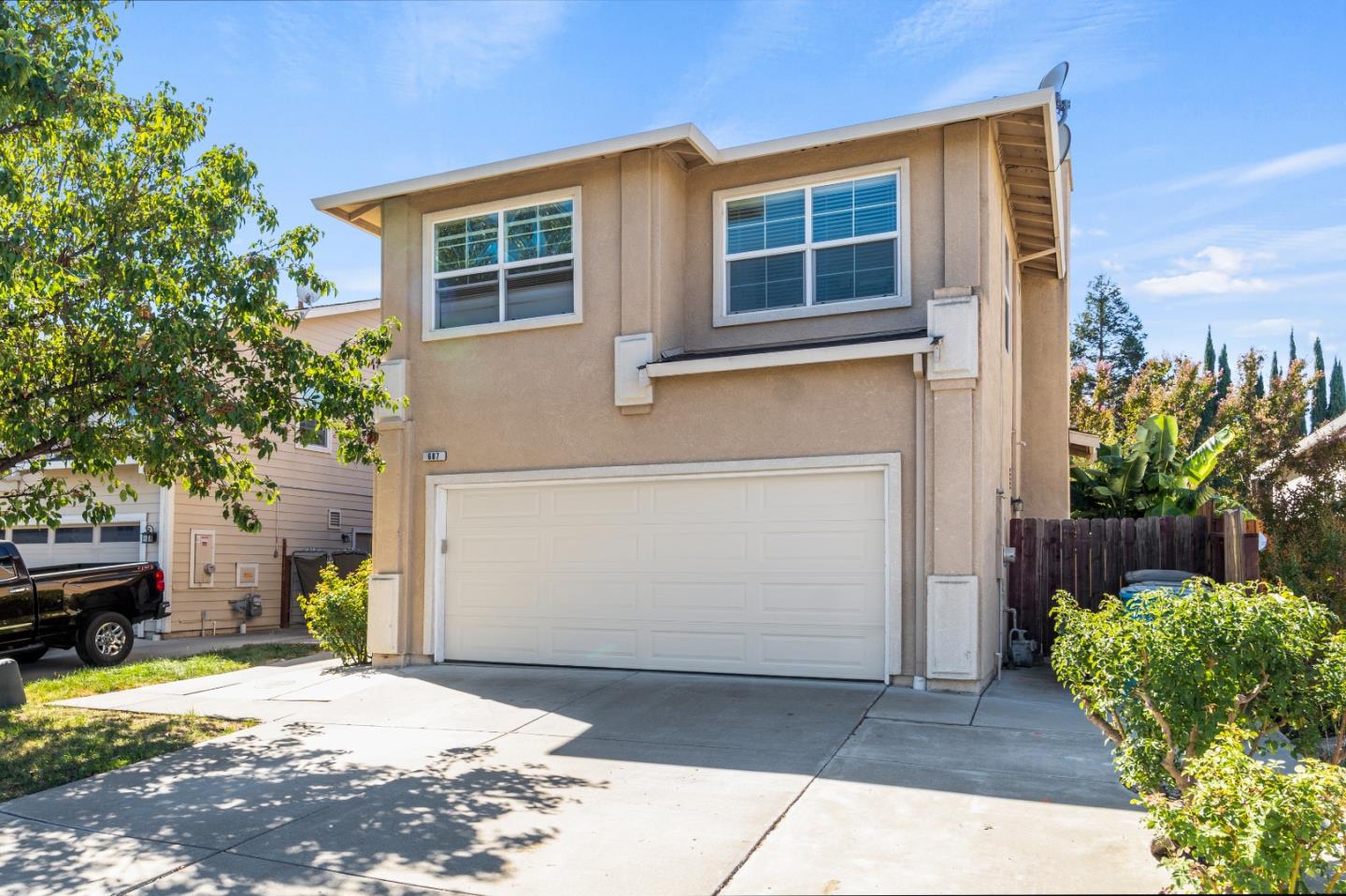 Detail Gallery Image 1 of 1 For 687 Chateau Cir, Vacaville,  CA 95687 - 3 Beds | 2/1 Baths