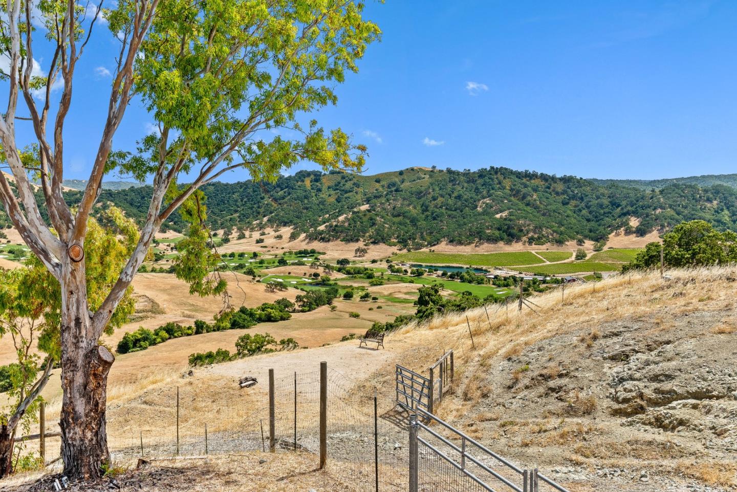 1960 Hayes Ln, San Martin, CA 95046 4 Beds 3/1 Baths (Canceled