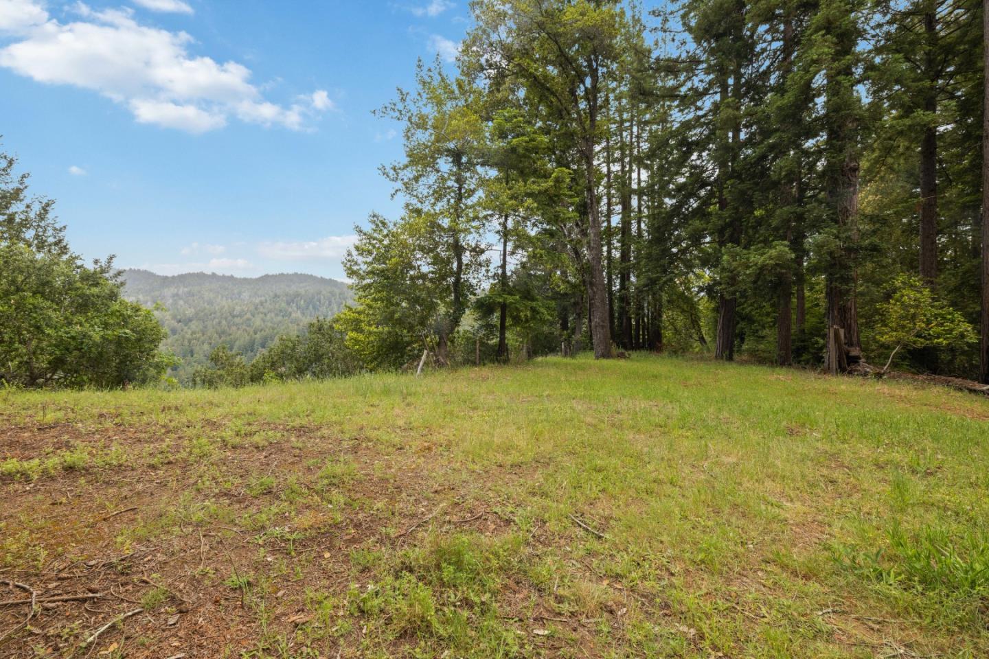 Photo of 640 Condor Ave in Ben Lomond, CA