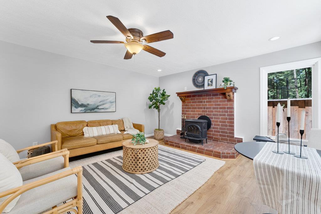 Detail Gallery Image 16 of 34 For 662 Lakeview Dr, Felton,  CA 95018 - 2 Beds | 1 Baths