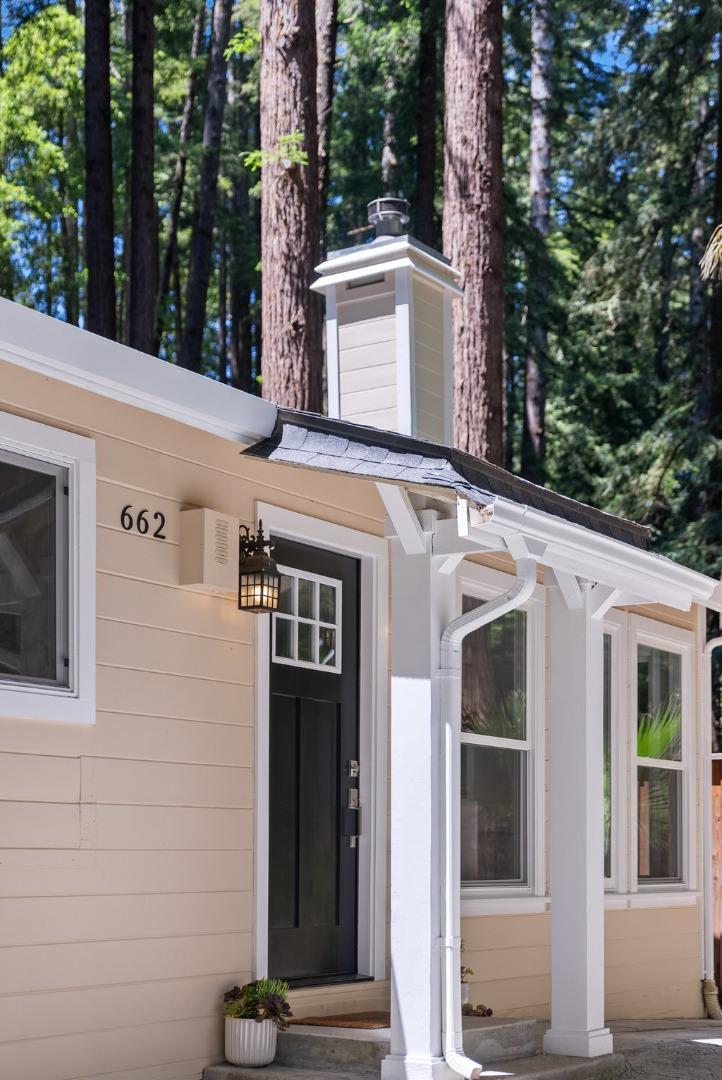 Detail Gallery Image 4 of 34 For 662 Lakeview Dr, Felton,  CA 95018 - 2 Beds | 1 Baths