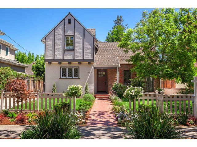 Detail Gallery Image 1 of 1 For 2115 Cowper St, Palo Alto,  CA 94301 - 4 Beds | 3 Baths