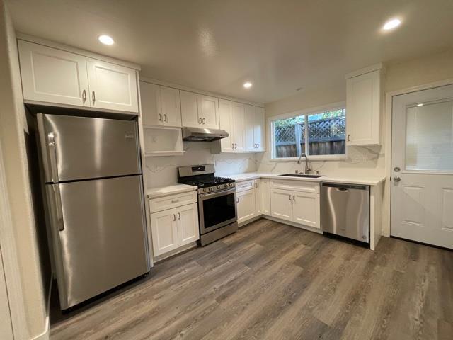 Detail Gallery Image 1 of 1 For 10141 Pasadena Ave a,  Cupertino,  CA 95014 - 2 Beds | 1 Baths