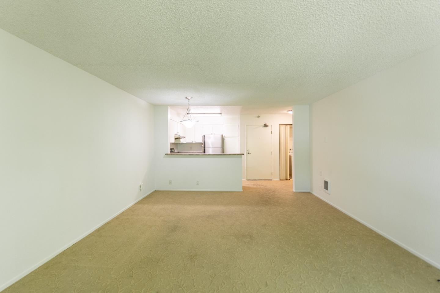 Detail Gallery Image 2 of 13 For 39029 Guardino Dr #217,  Fremont,  CA 94538 - 1 Beds | 1 Baths