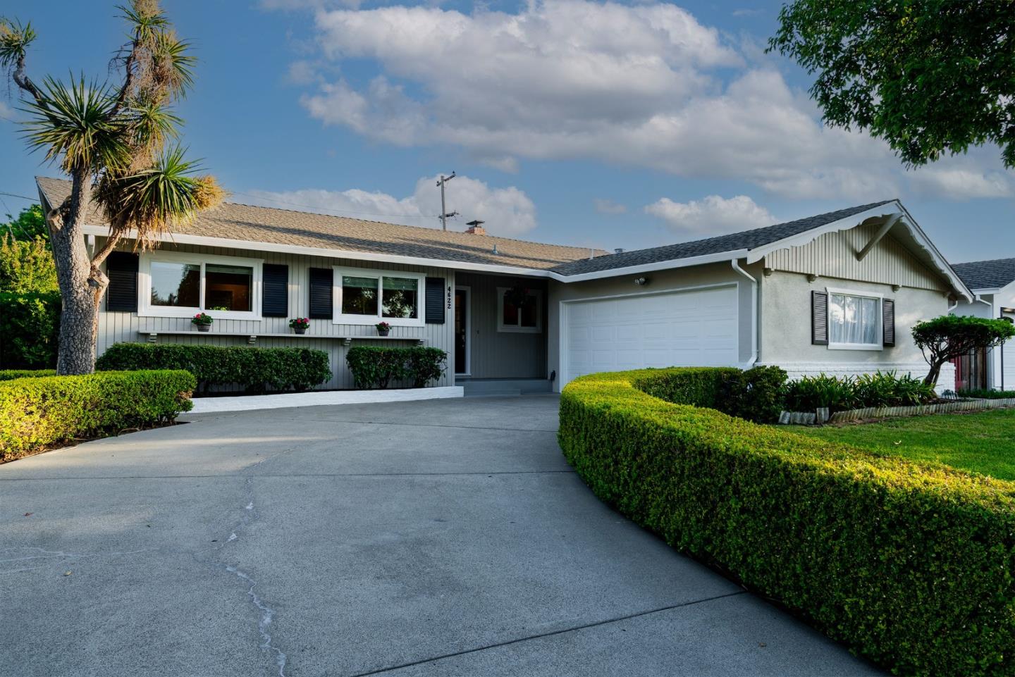 Detail Gallery Image 1 of 1 For 4622 Clarendon Dr, San Jose,  CA 95129 - 3 Beds | 2 Baths