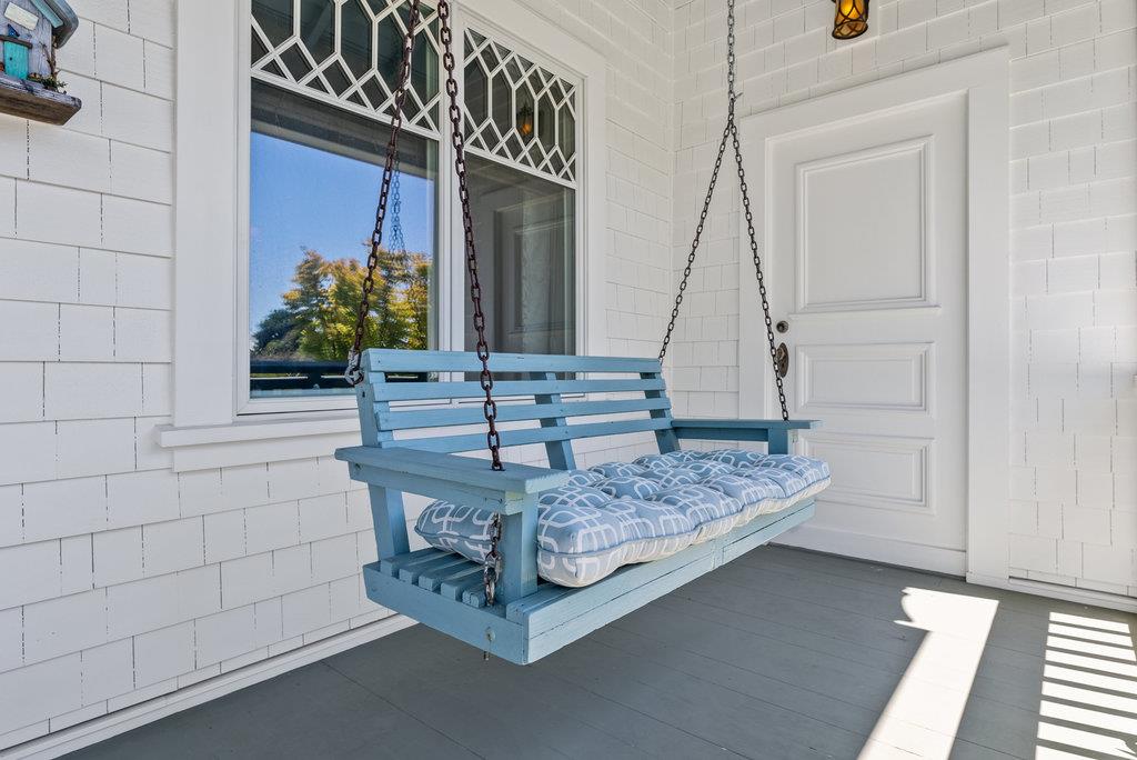 Detail Gallery Image 12 of 79 For 212 Hollister Ave, Capitola,  CA 95010 - 2 Beds | 2/1 Baths