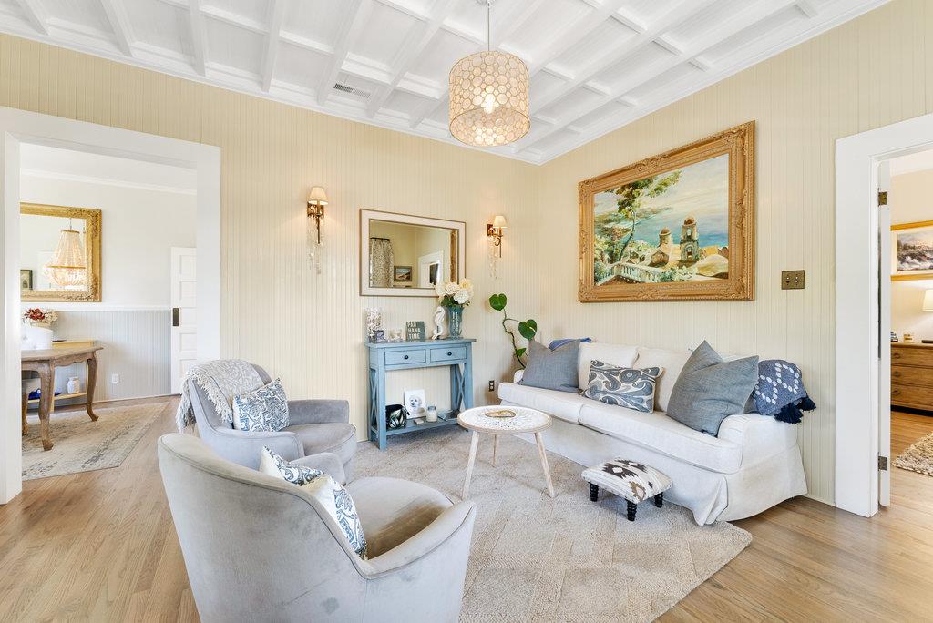 Detail Gallery Image 25 of 79 For 212 Hollister Ave, Capitola,  CA 95010 - 2 Beds | 2/1 Baths