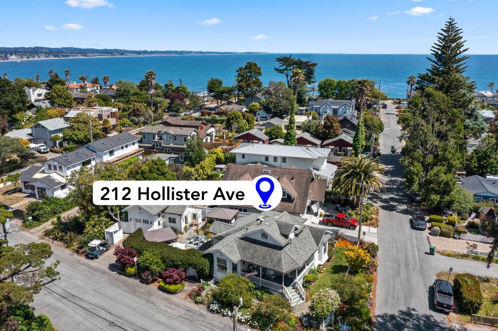 Detail Gallery Image 9 of 79 For 212 Hollister Ave, Capitola,  CA 95010 - 2 Beds | 2/1 Baths