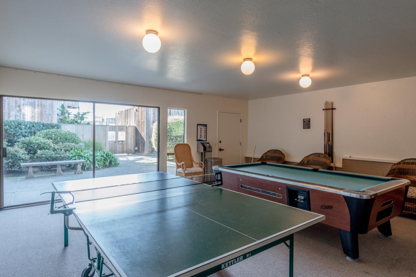 Detail Gallery Image 20 of 27 For 1 Surf Way #223,  Monterey,  CA 93940 - 1 Beds | 1 Baths