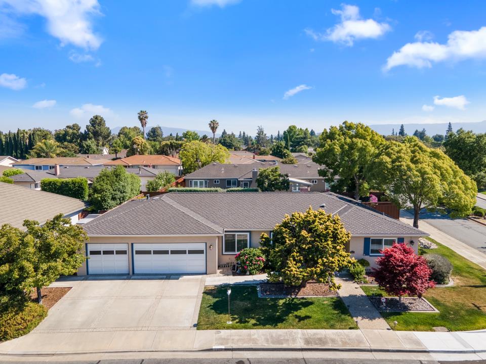 Detail Gallery Image 1 of 1 For 2630 Pepperwood Ln, Santa Clara,  CA 95051 - 3 Beds | 3 Baths