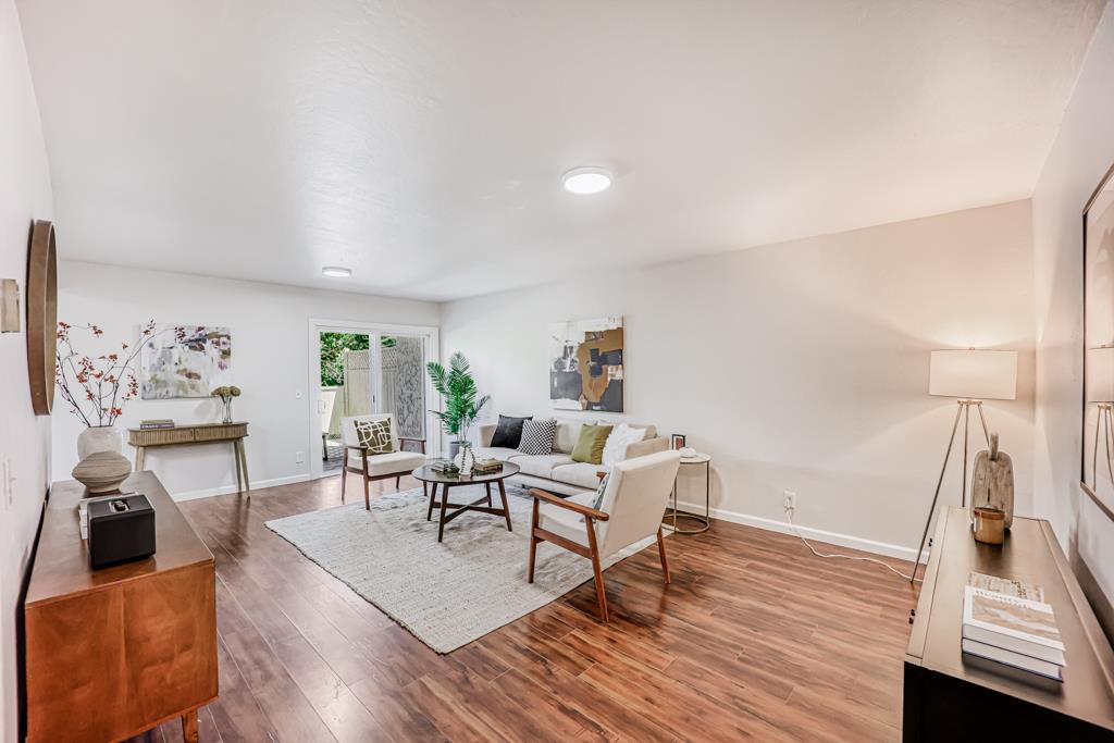 Detail Gallery Image 1 of 1 For 7110 Rainbow Dr #9,  San Jose,  CA 95129 - 2 Beds | 1 Baths