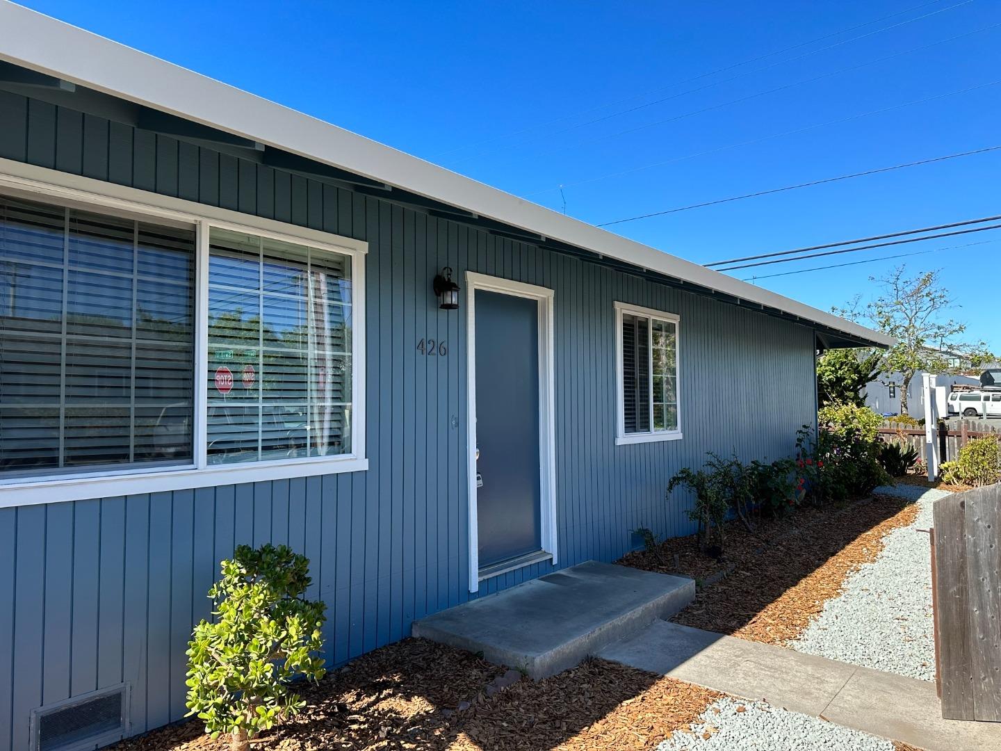 Detail Gallery Image 1 of 1 For 426 Swift St, Santa Cruz,  CA 95060 - 3 Beds | 1/1 Baths