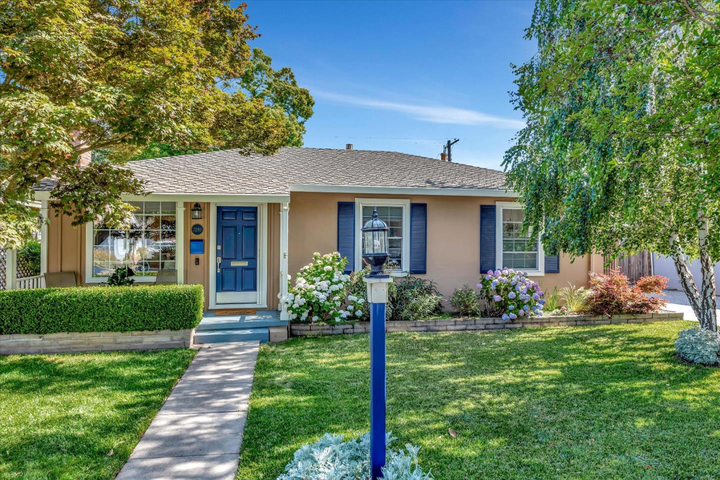 Detail Gallery Image 1 of 1 For 2280 Cherrystone Dr, San Jose,  CA 95128 - 3 Beds | 2 Baths