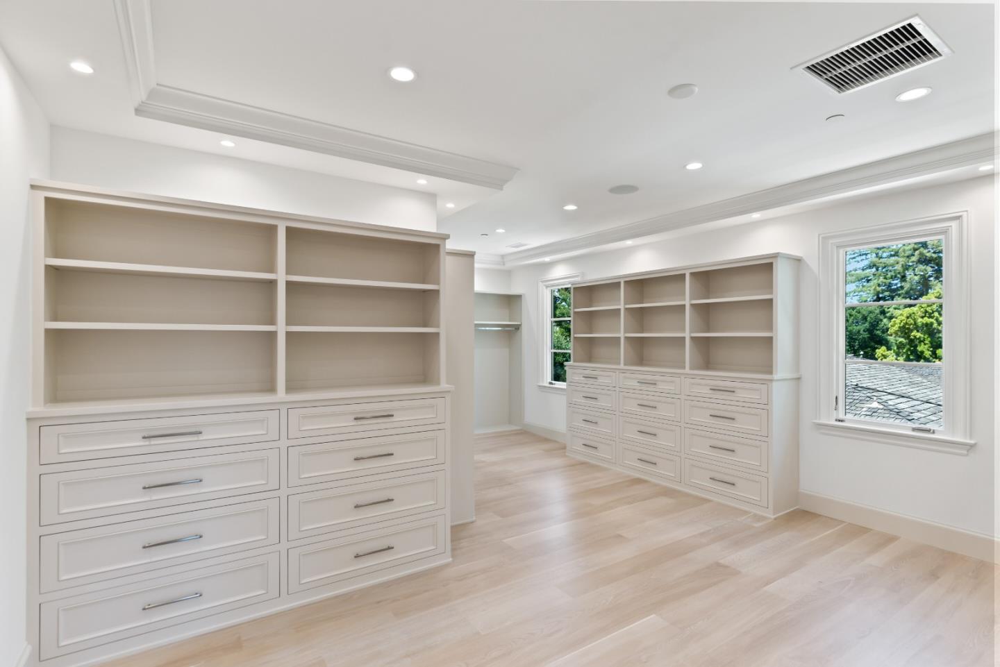 Detail Gallery Image 31 of 62 For 830 Bromfield Rd, San Mateo,  CA 94402 - 4 Beds | 4/1 Baths