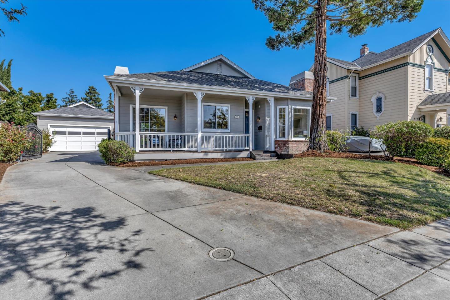 Detail Gallery Image 1 of 1 For 868 Forest Ridge Dr, San Jose,  CA 95129 - 3 Beds | 2 Baths