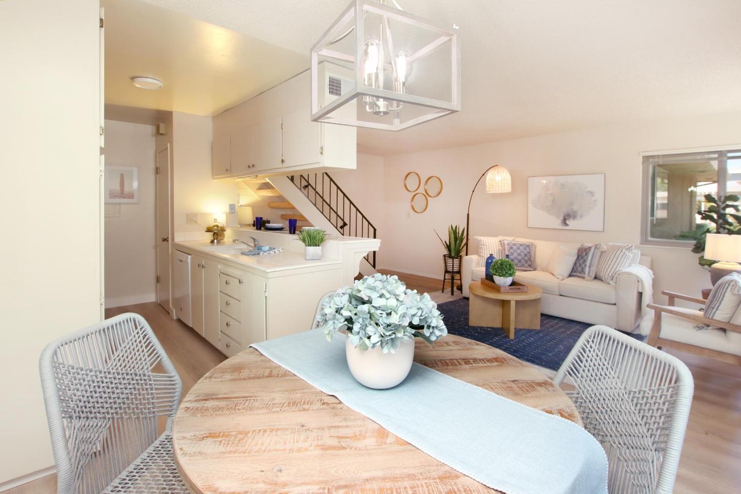 Detail Gallery Image 1 of 1 For 1425 45th Ave #2,  Capitola,  CA 95010 - 2 Beds | 1 Baths