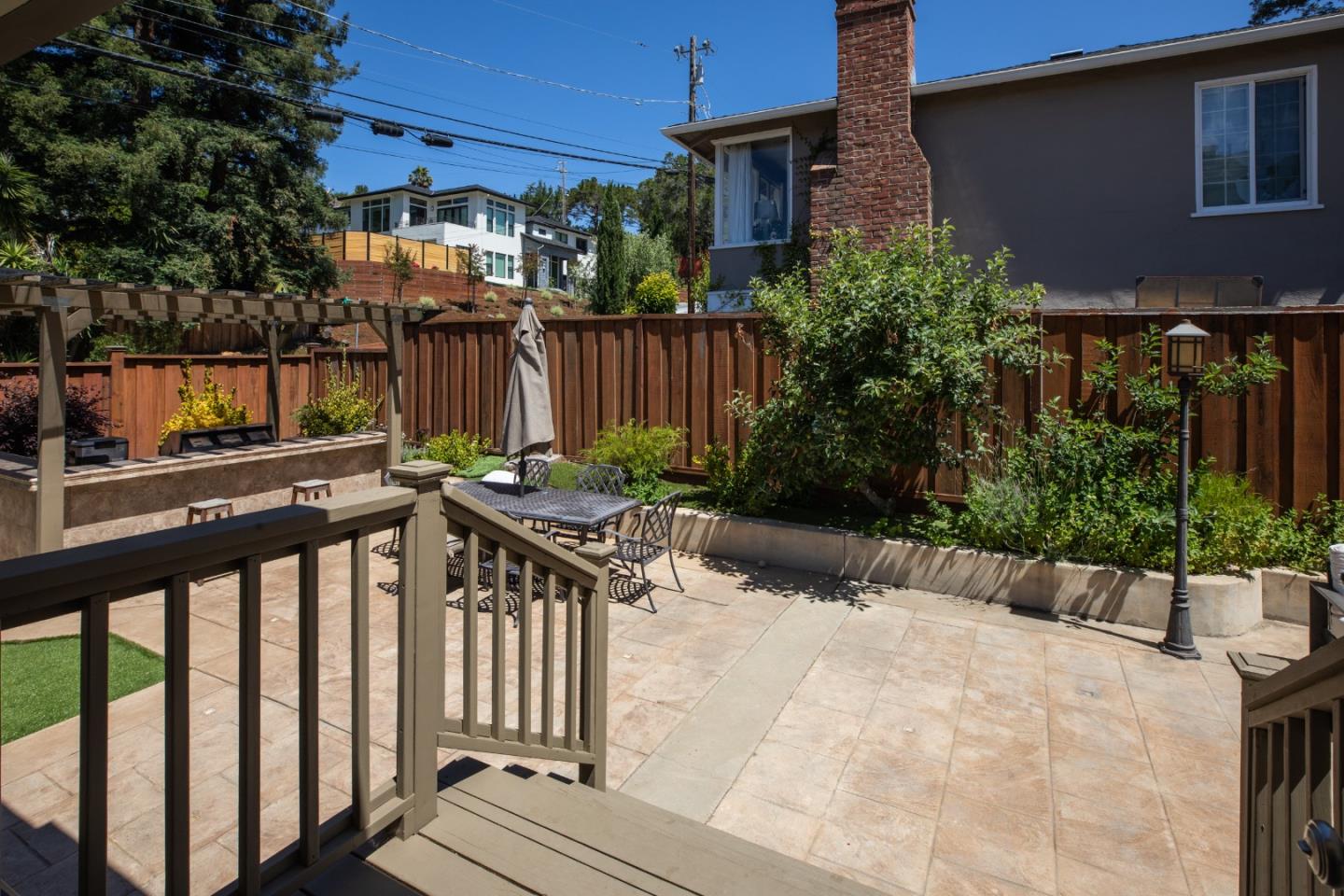 Detail Gallery Image 26 of 32 For 100 Wellington Dr, San Carlos,  CA 94070 - 5 Beds | 4 Baths