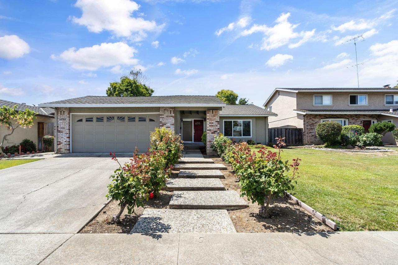 Detail Gallery Image 1 of 1 For 3768 Woodcreek Ln, San Jose,  CA 95117 - 3 Beds | 2 Baths