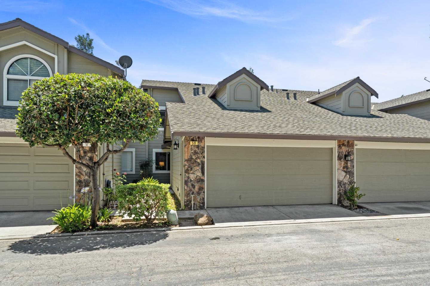 Detail Gallery Image 1 of 1 For 59 Deer Run Cir, San Jose,  CA 95136 - 3 Beds | 2/1 Baths