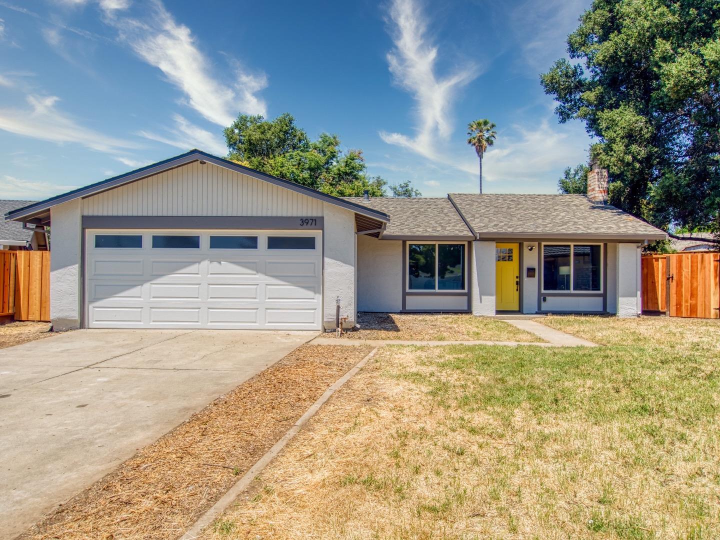 Detail Gallery Image 1 of 1 For 3971 Ambler Ct, San Jose,  CA 95111 - 4 Beds | 2 Baths