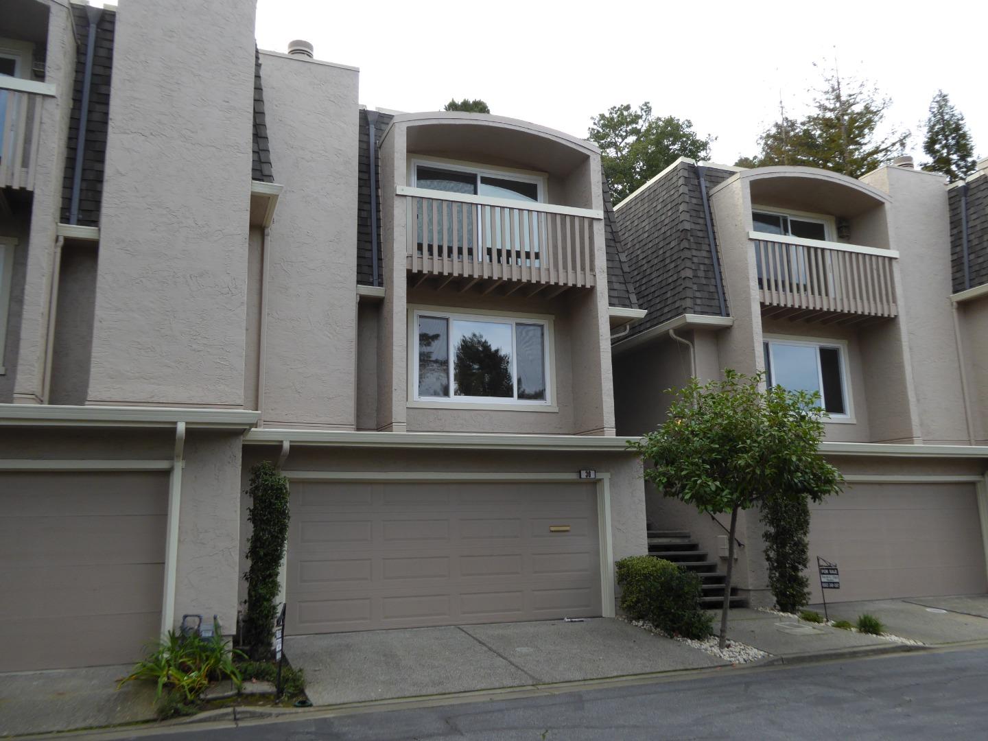 Detail Gallery Image 1 of 1 For 30 Havenridge Ct, San Mateo,  CA 94402 - 2 Beds | 2/1 Baths