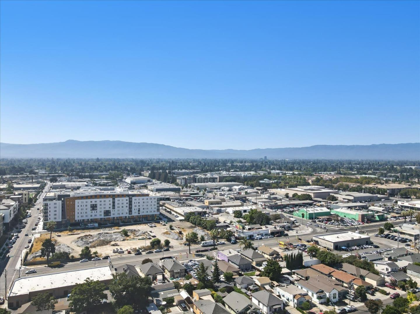 212 Sunol St, San Jose, CA 95126 2 Beds 1 Baths (Active