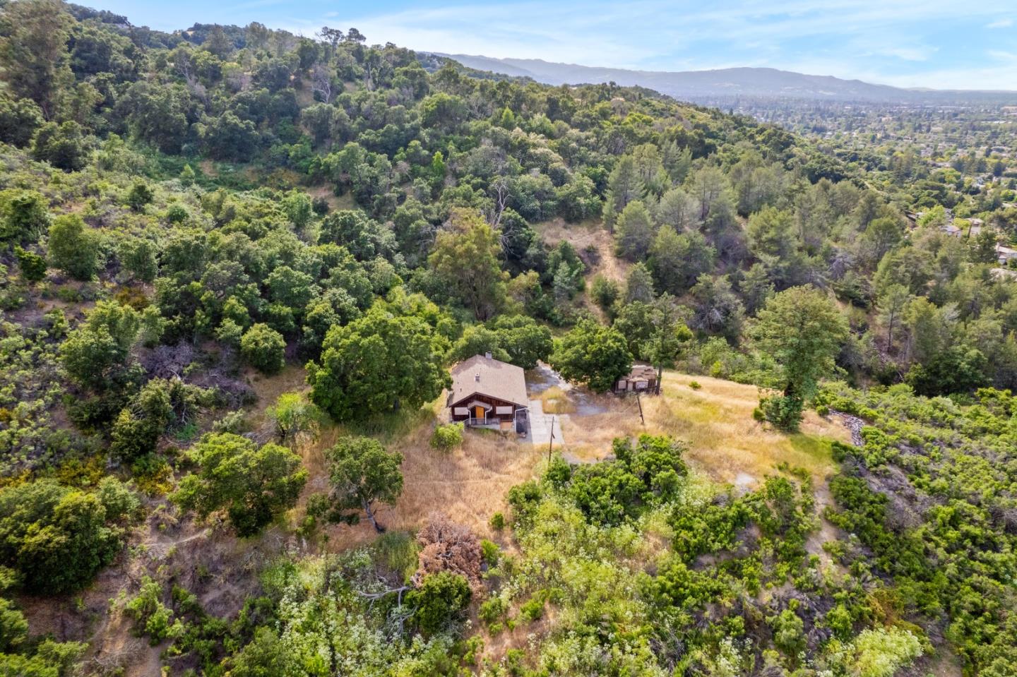 Detail Gallery Image 1 of 1 For 401 Surmont Dr, Los Gatos,  CA 95032 - 3 Beds | 2 Baths