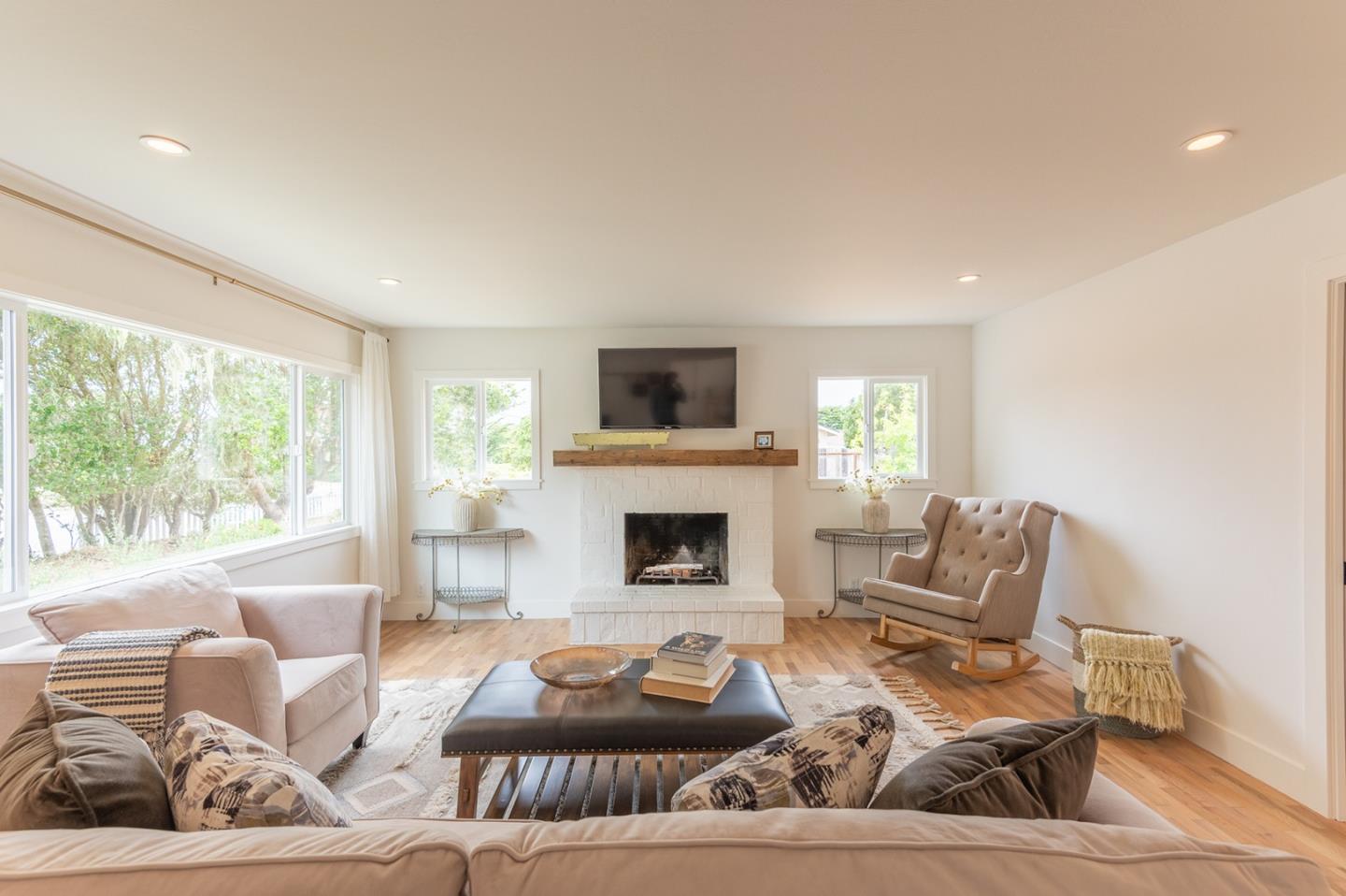 2853 Ransford Ave, Pacific Grove, CA 93950 3 Beds 2 Baths (Active