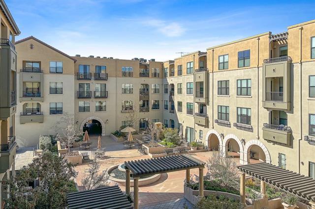 Detail Gallery Image 1 of 1 For 1001 Laurel St #418,  San Carlos,  CA 94070 - 1 Beds | 1 Baths