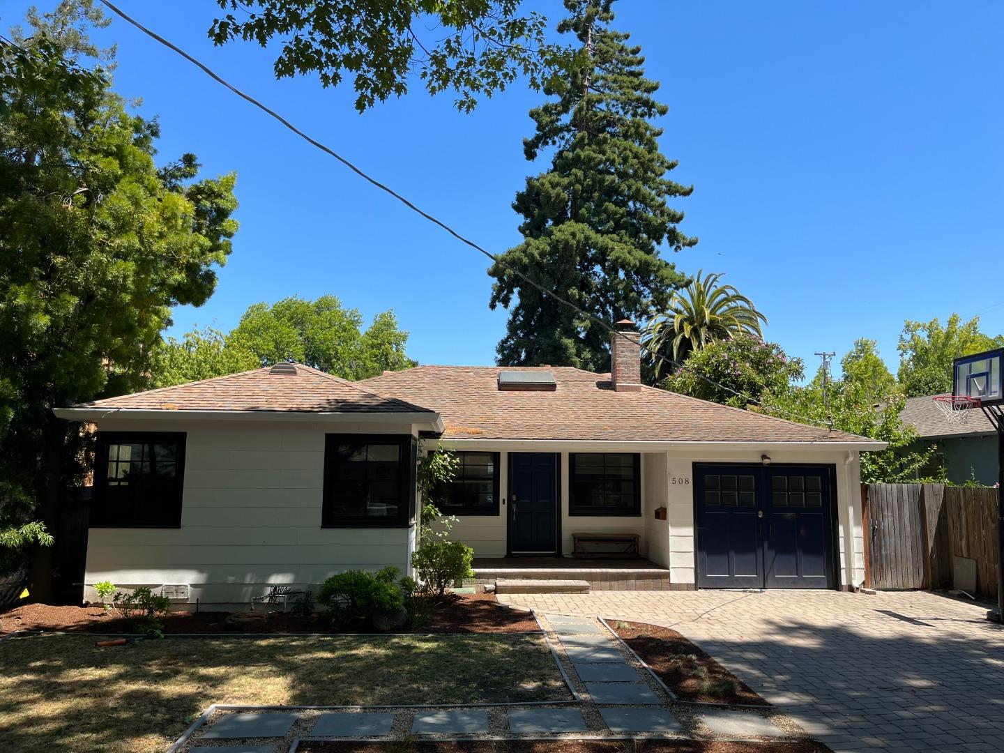 Detail Gallery Image 1 of 1 For 508 Pope St, Menlo Park,  CA 94025 - 4 Beds | 2 Baths