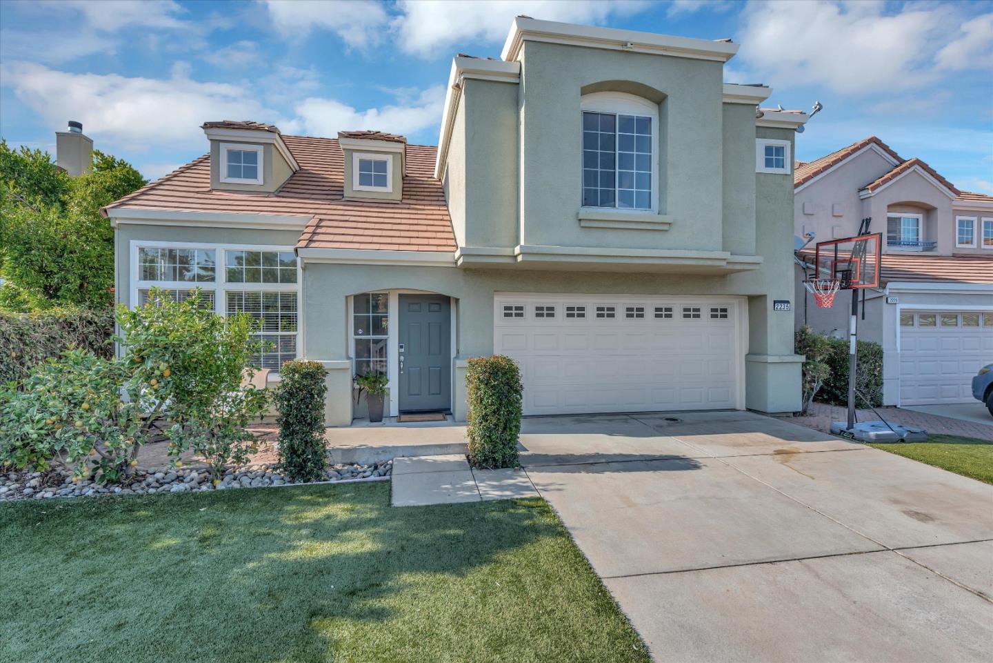 Detail Gallery Image 1 of 1 For 2235 Marbella Dr, San Jose,  CA 95124 - 4 Beds | 2/1 Baths