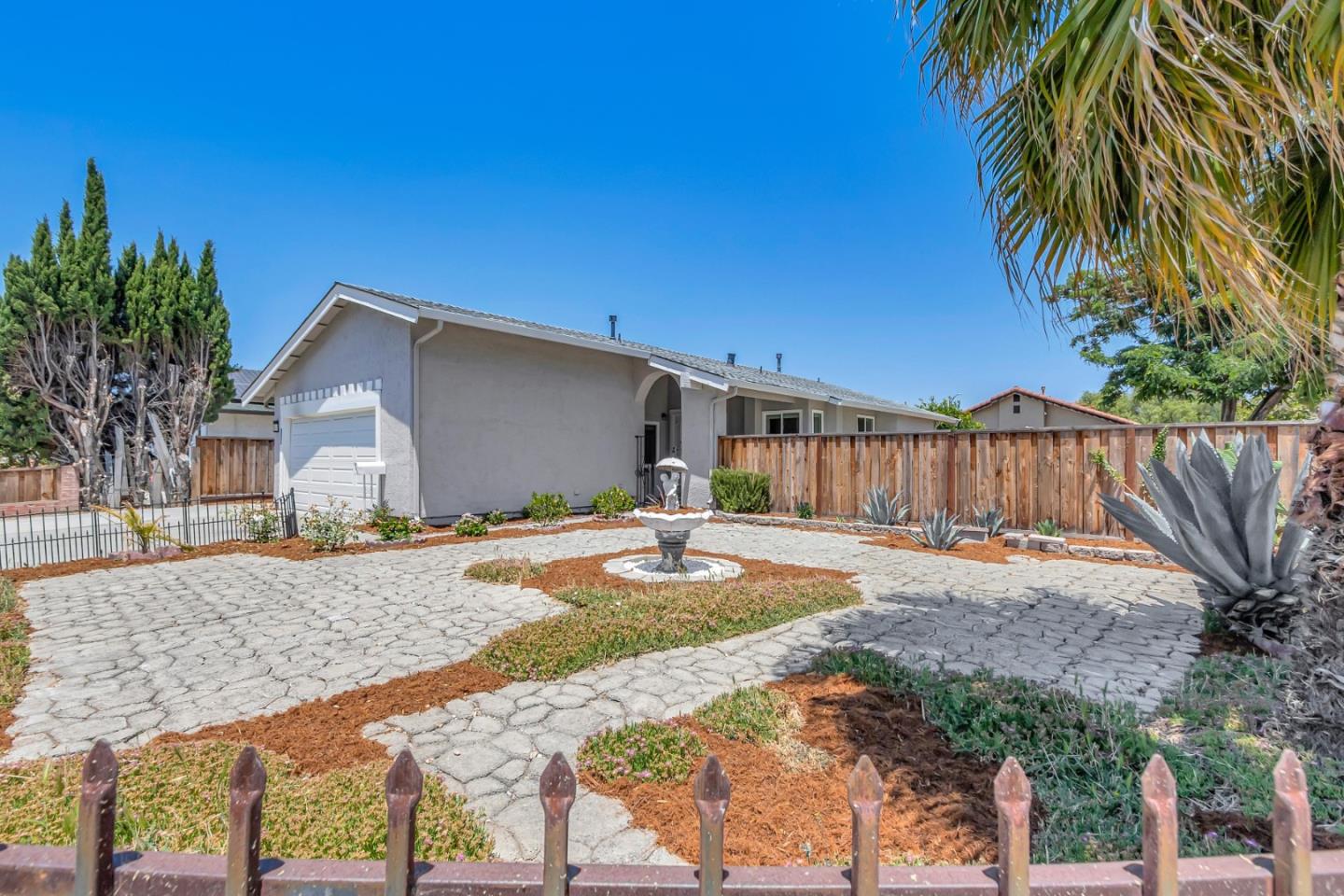 Detail Gallery Image 1 of 1 For 196 S Sunset Ave, San Jose,  CA 95116 - 3 Beds | 2 Baths