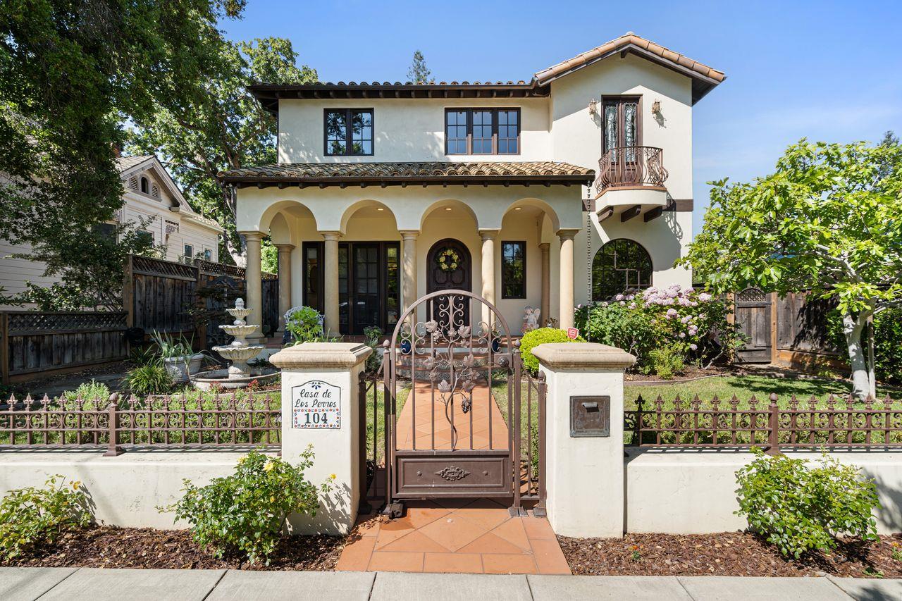 Detail Gallery Image 1 of 1 For 104 Loma Alta Ave, Los Gatos,  CA 95030 - 4 Beds | 4/1 Baths