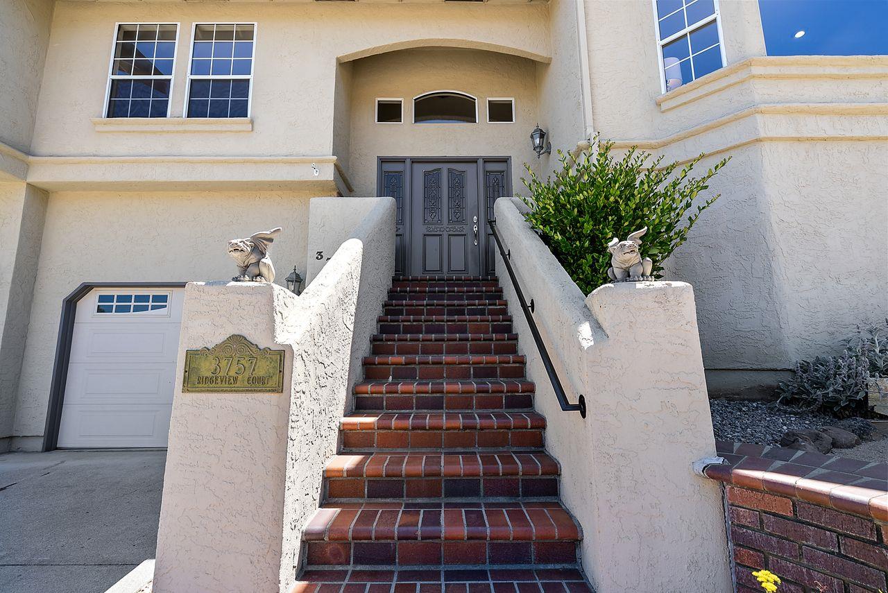 Detail Gallery Image 3 of 35 For 3757 Ridgeview Ct, Morgan Hill,  CA 95037 - 4 Beds | 2/1 Baths