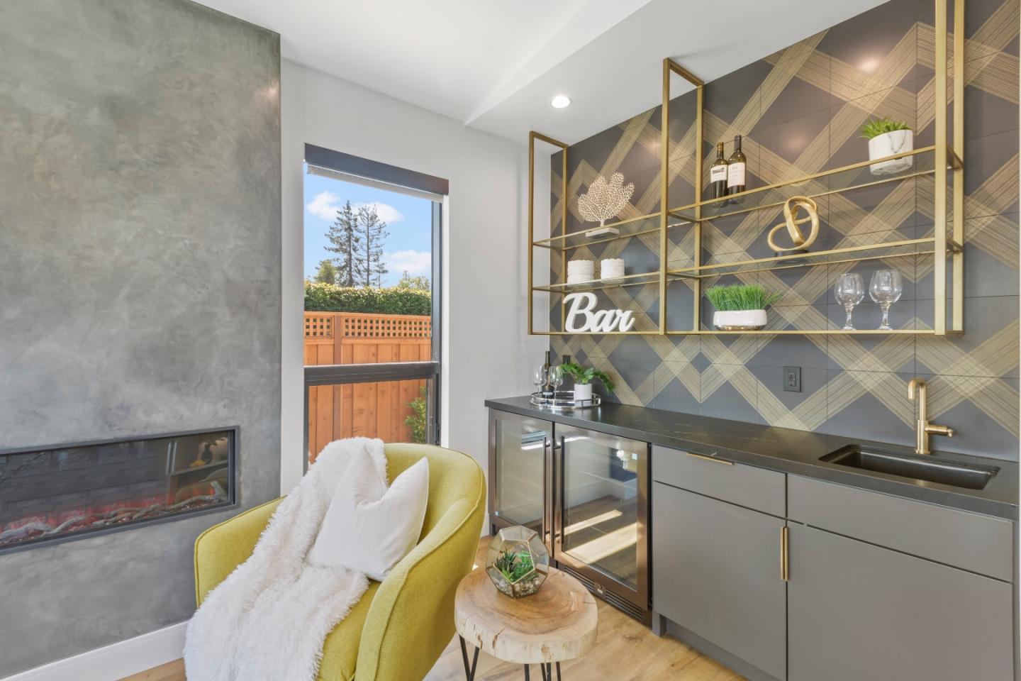 Detail Gallery Image 8 of 39 For 1398 Socorro Ave, Sunnyvale,  CA 94089 - 3 Beds | 2/1 Baths