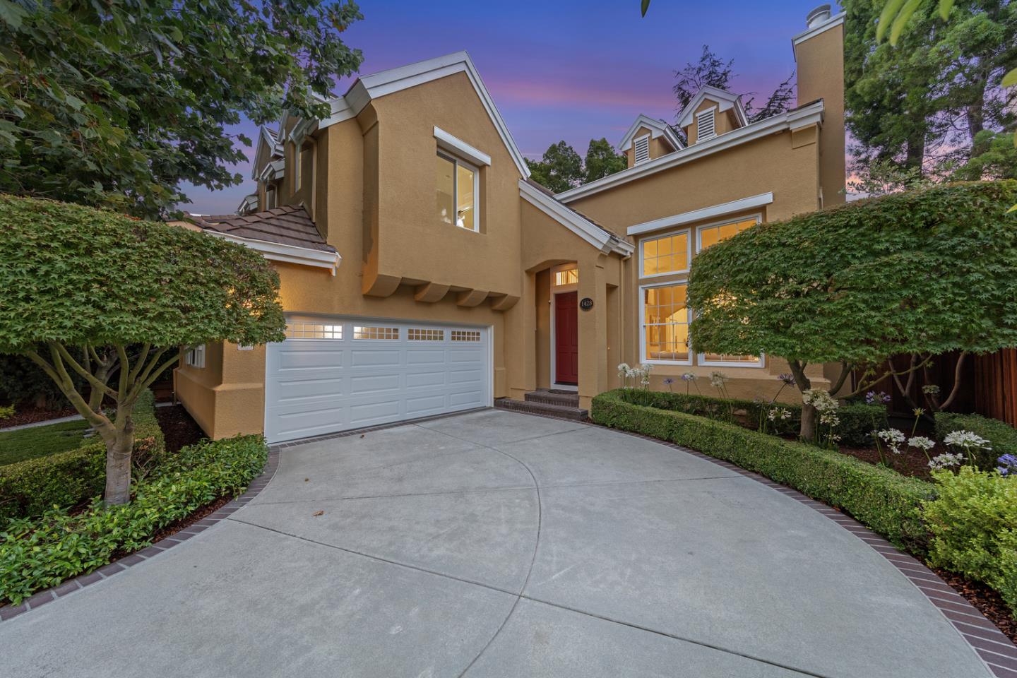 Detail Gallery Image 1 of 1 For 1428 Sandringham Way, San Jose,  CA 95126 - 4 Beds | 2/1 Baths