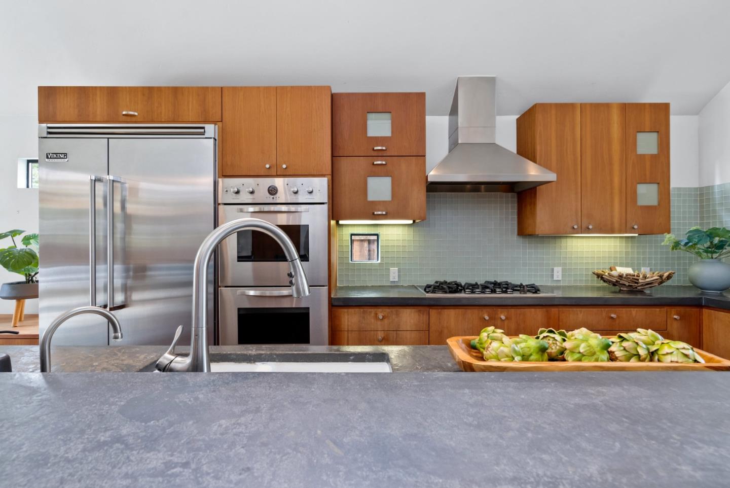Detail Gallery Image 21 of 87 For 118 Auburn Ave, Santa Cruz,  CA 95060 - 3 Beds | 2 Baths