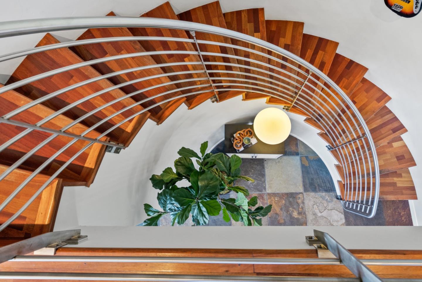 Detail Gallery Image 42 of 87 For 118 Auburn Ave, Santa Cruz,  CA 95060 - 3 Beds | 2 Baths