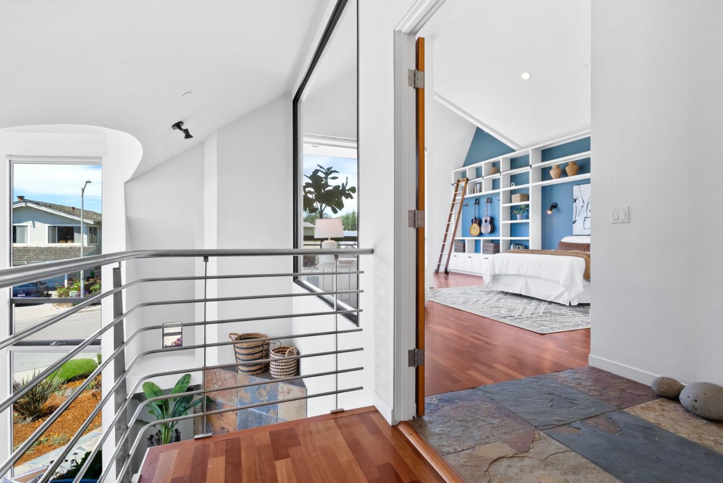 Detail Gallery Image 44 of 87 For 118 Auburn Ave, Santa Cruz,  CA 95060 - 3 Beds | 2 Baths