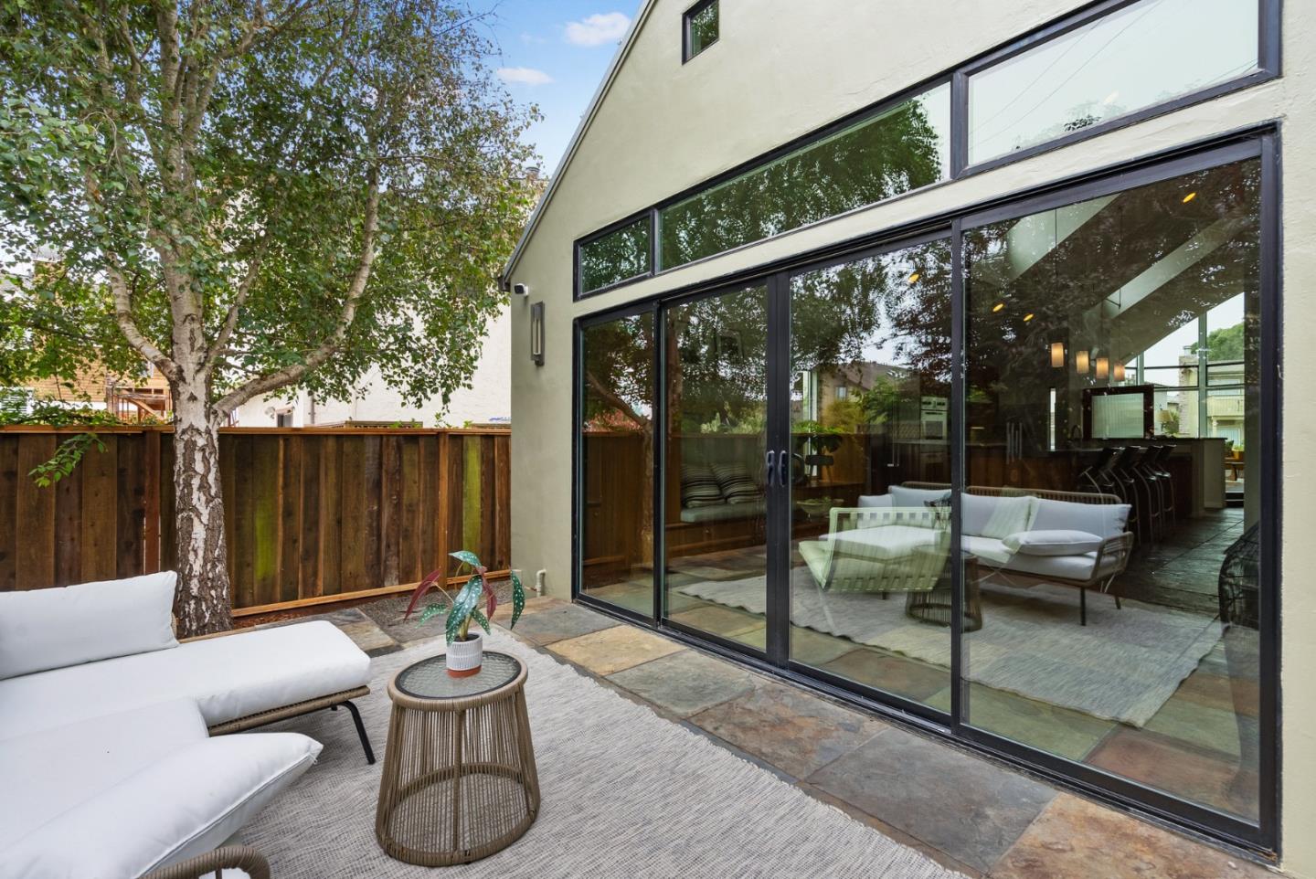 Detail Gallery Image 72 of 87 For 118 Auburn Ave, Santa Cruz,  CA 95060 - 3 Beds | 2 Baths