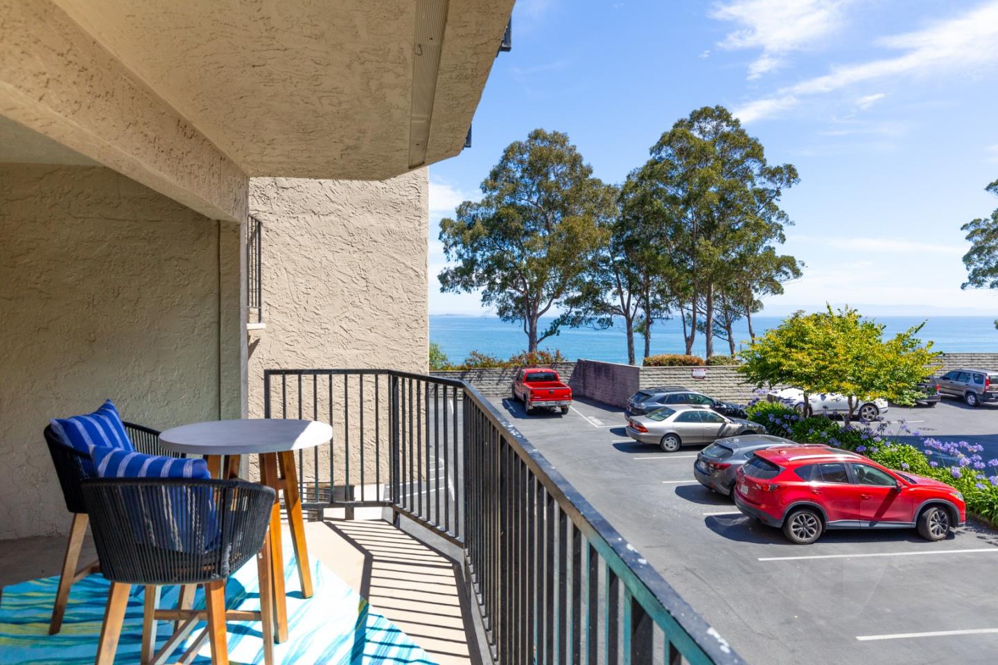 Detail Gallery Image 3 of 33 For 870 Park Ave #115,  Capitola,  CA 95010 - 3 Beds | 2 Baths