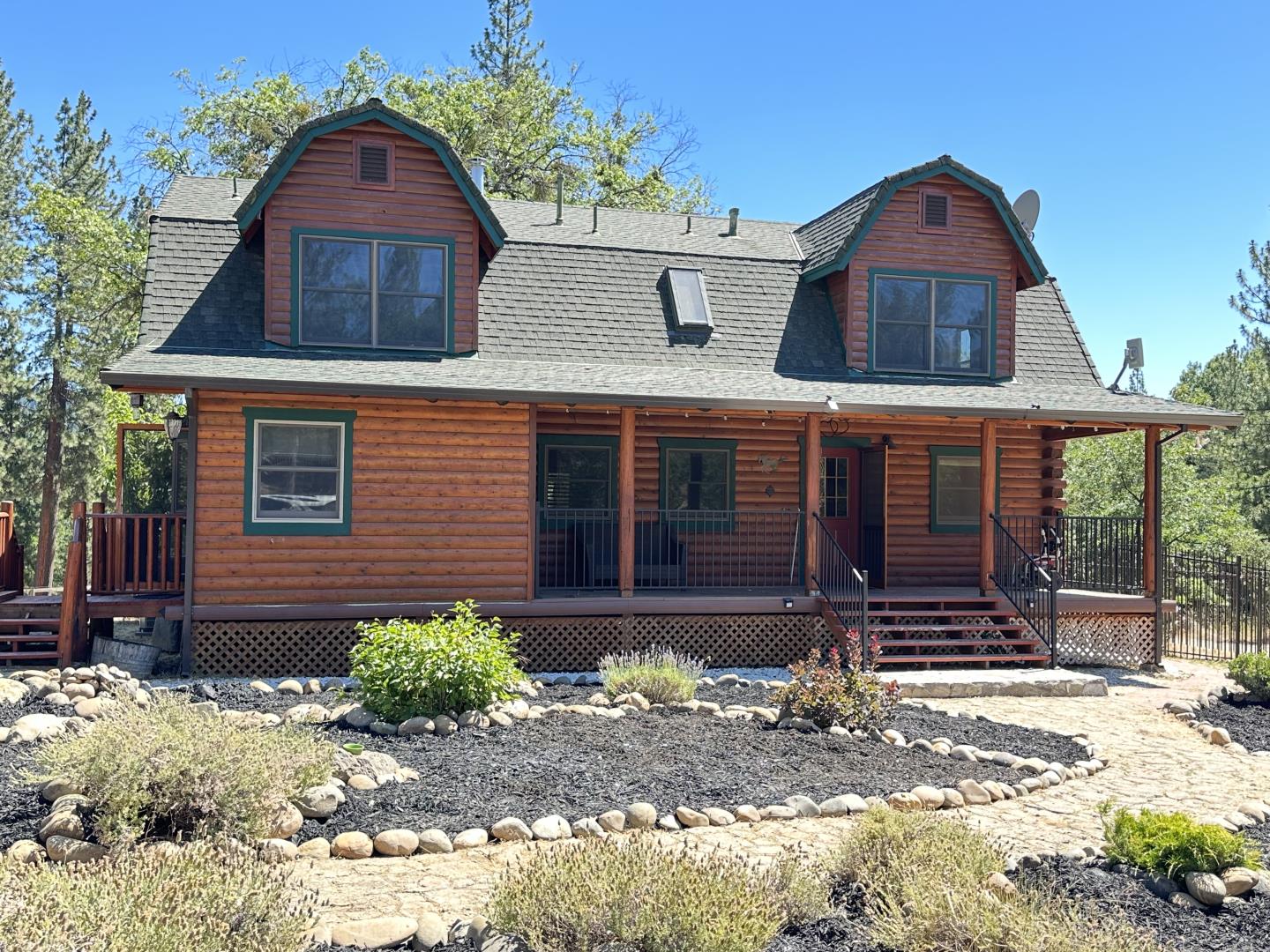 Photo of 5401 Cosumnes Mine Rd in Somerset, CA