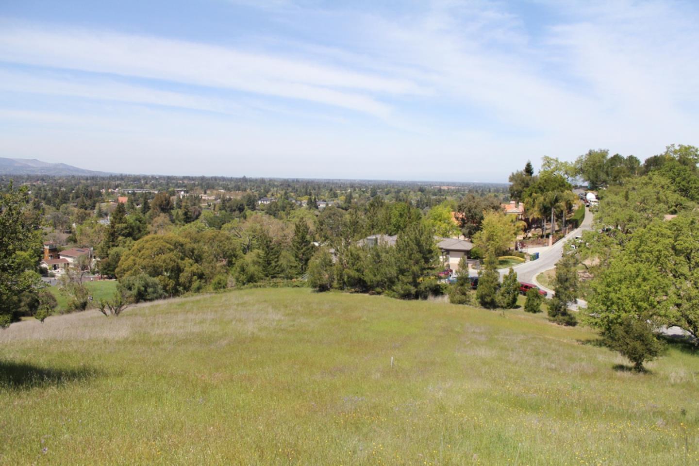 Detail Gallery Image 7 of 11 For 170 Twin Oaks Dr, Los Gatos,  CA 95032 - 6 Beds | 4/1 Baths