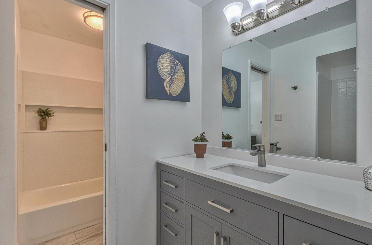 Detail Gallery Image 13 of 39 For 1925 46th Ave #143,  Capitola,  CA 95010 - 2 Beds | 1/1 Baths